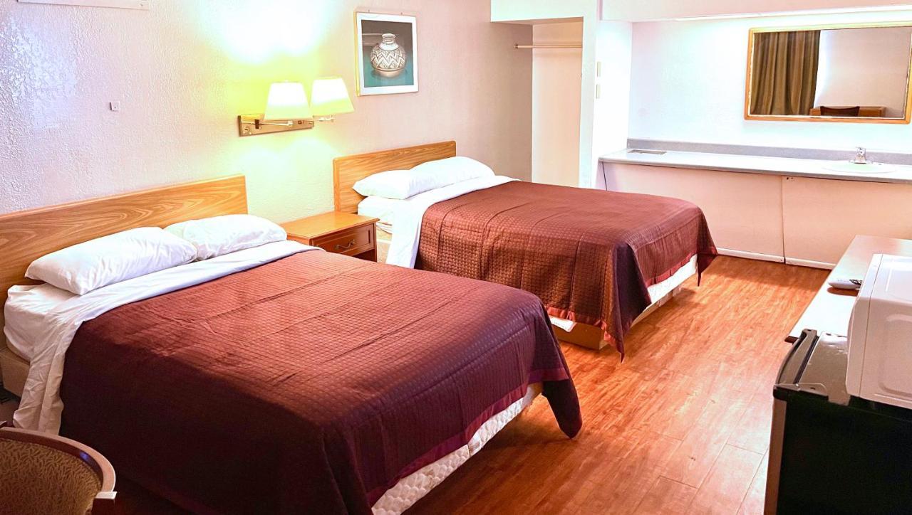 Thunderbird Motel Hillsboro Extérieur photo