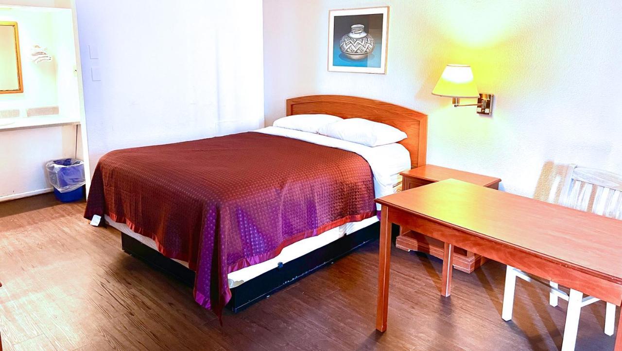 Thunderbird Motel Hillsboro Extérieur photo