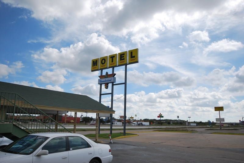 Thunderbird Motel Hillsboro Extérieur photo