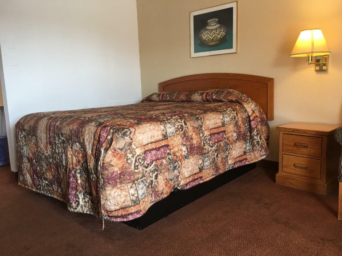 Thunderbird Motel Hillsboro Extérieur photo
