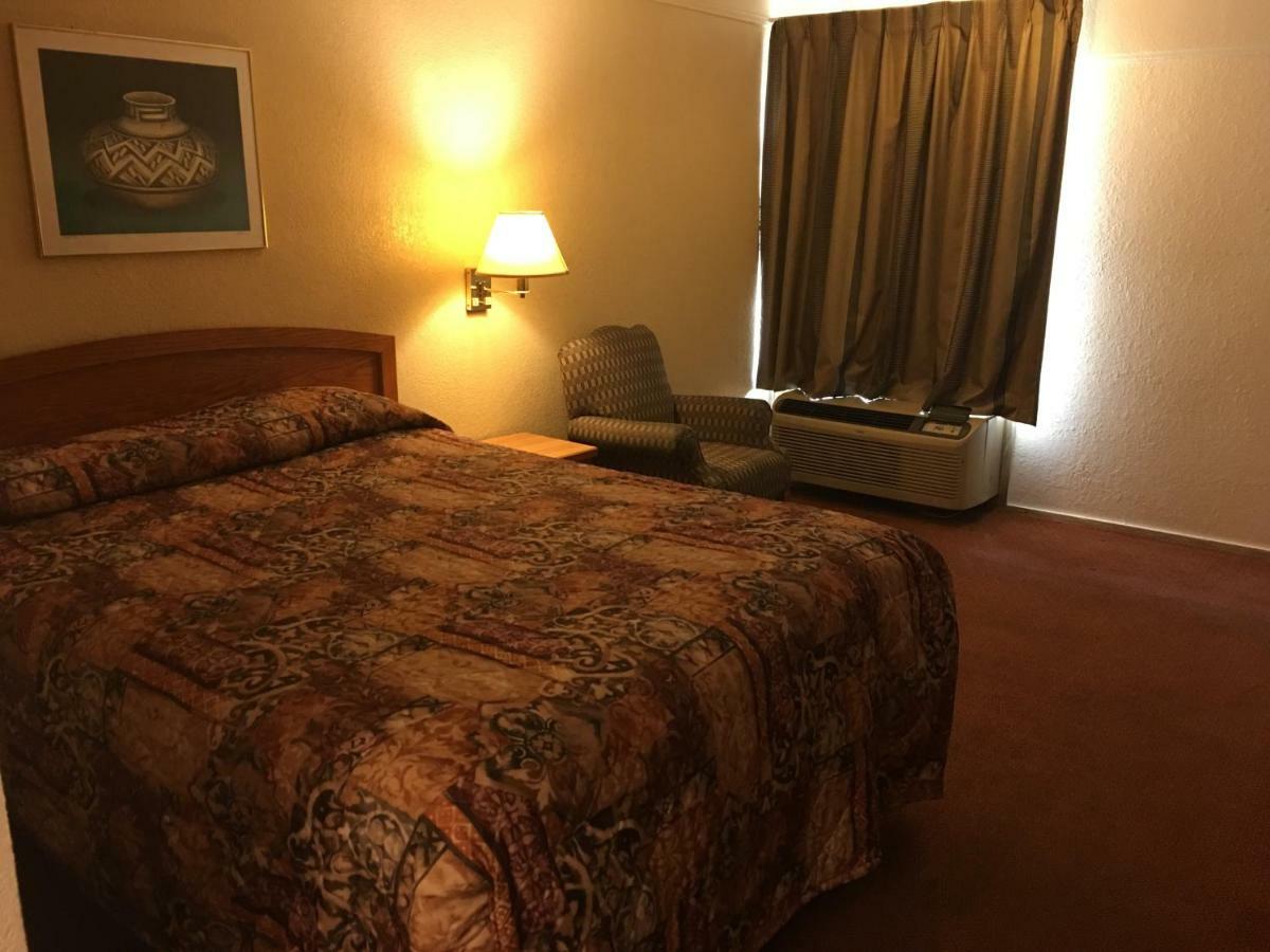 Thunderbird Motel Hillsboro Extérieur photo